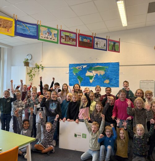 Kinderen van Het Kompas in Steenwijk scoren hoge ogen tijdens ‘Week van de Mediawijsheid’